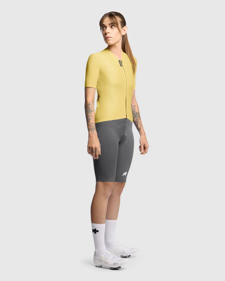 ASSOS DYORA R S11 damska koszulka z krótkim rękawem żółta - Image 6