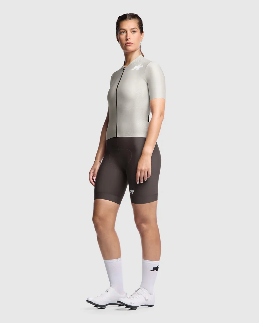 ASSOS UMA GT S11 EVO damska koszulka z krótkim rękawem Almond Milk - Image 5