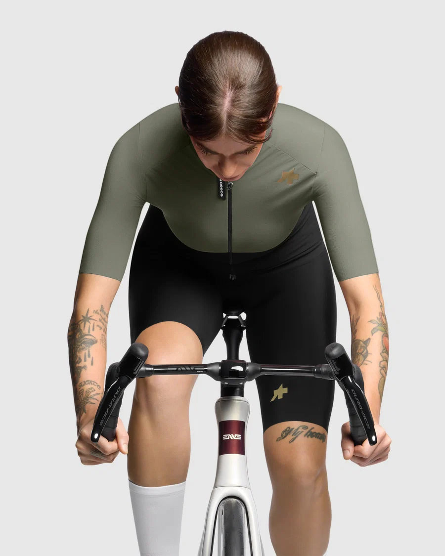 ASSOS UMA GTV S11 damska koszulka z krótkim rękawem zielona - Image 5