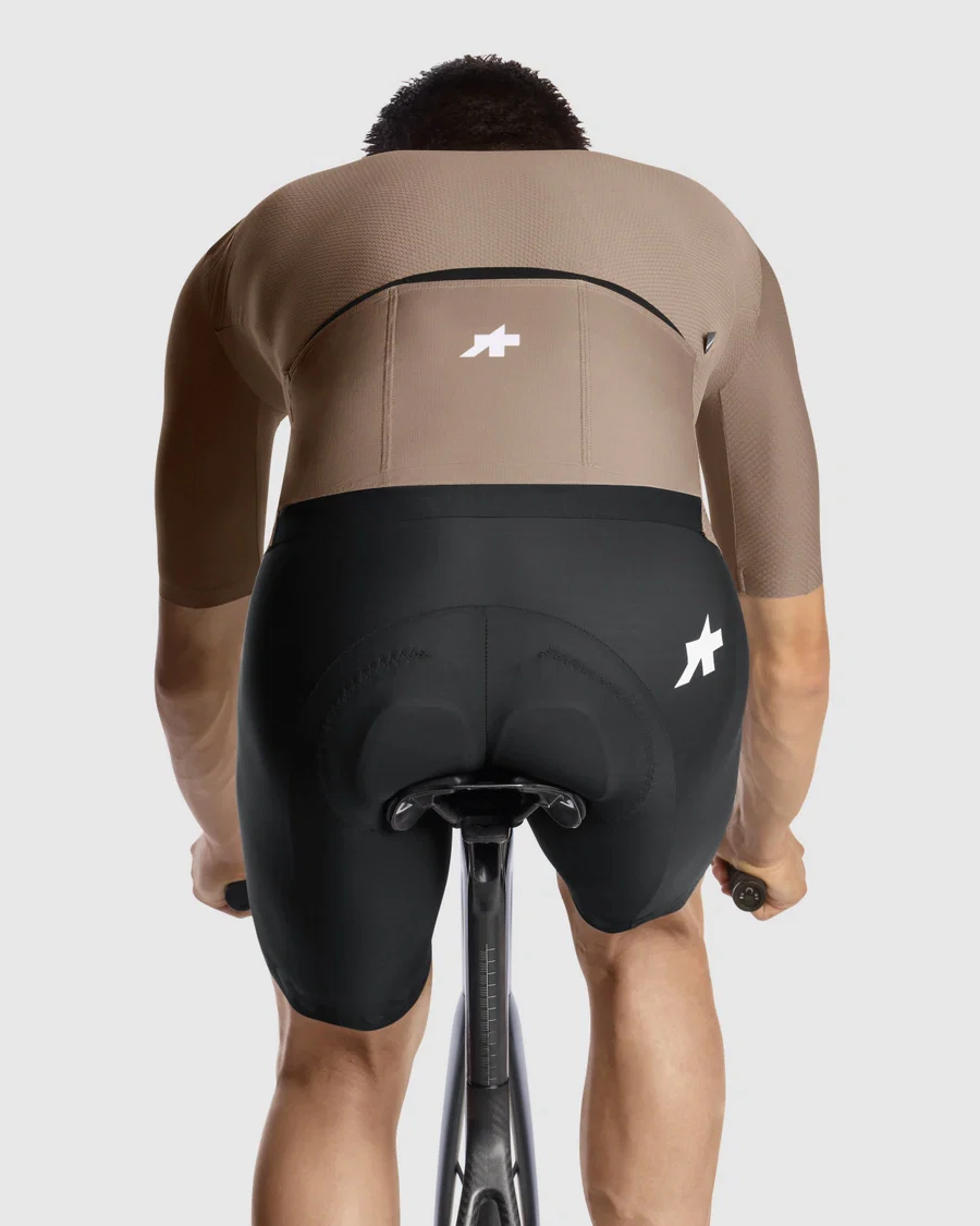 ASSOS EQUIPE R S11 Koszulka z krótkim rękawem Terra Sand - Image 4