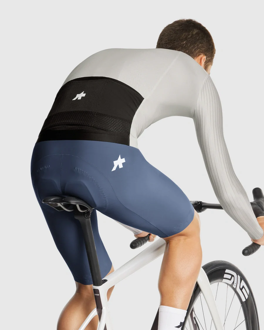 ASSOS EQUIPE RS S11 Jersey z długim rękawem Almond Milk - Image 6