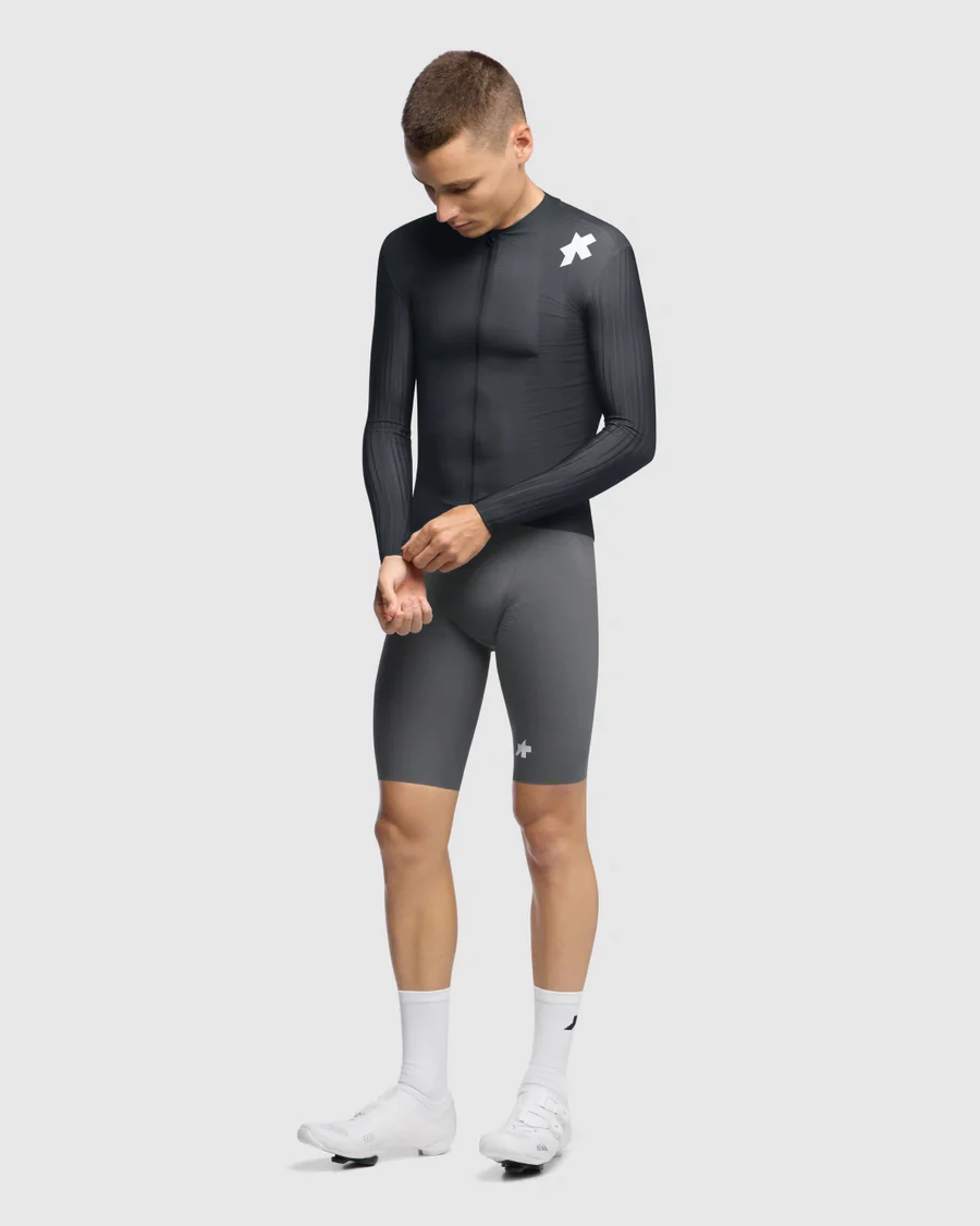 Koszulka z długim rękawem ASSOS EQUIPE RS S11 czarny/szary - Image 8