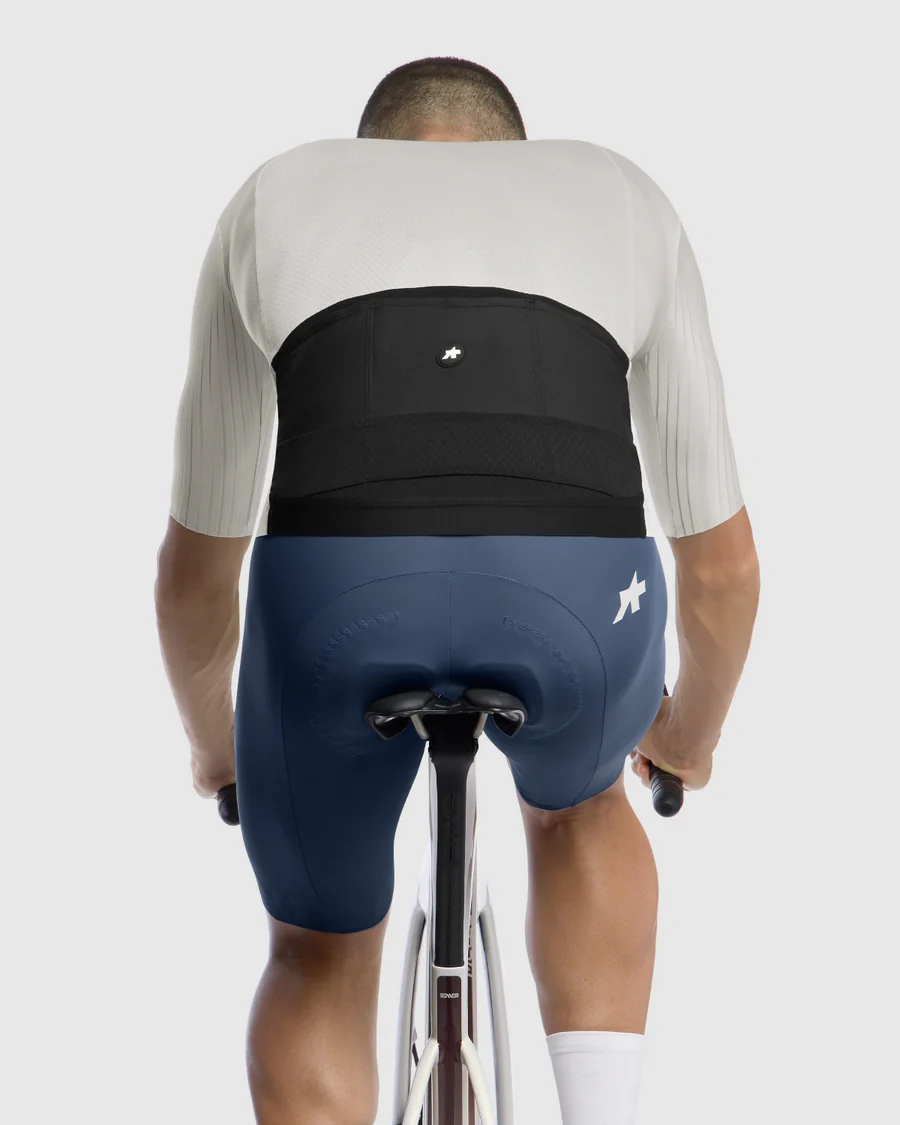 ASSOS EQUIPE RS S11 Jersey z krótkim rękawem Almond Milk - Image 4