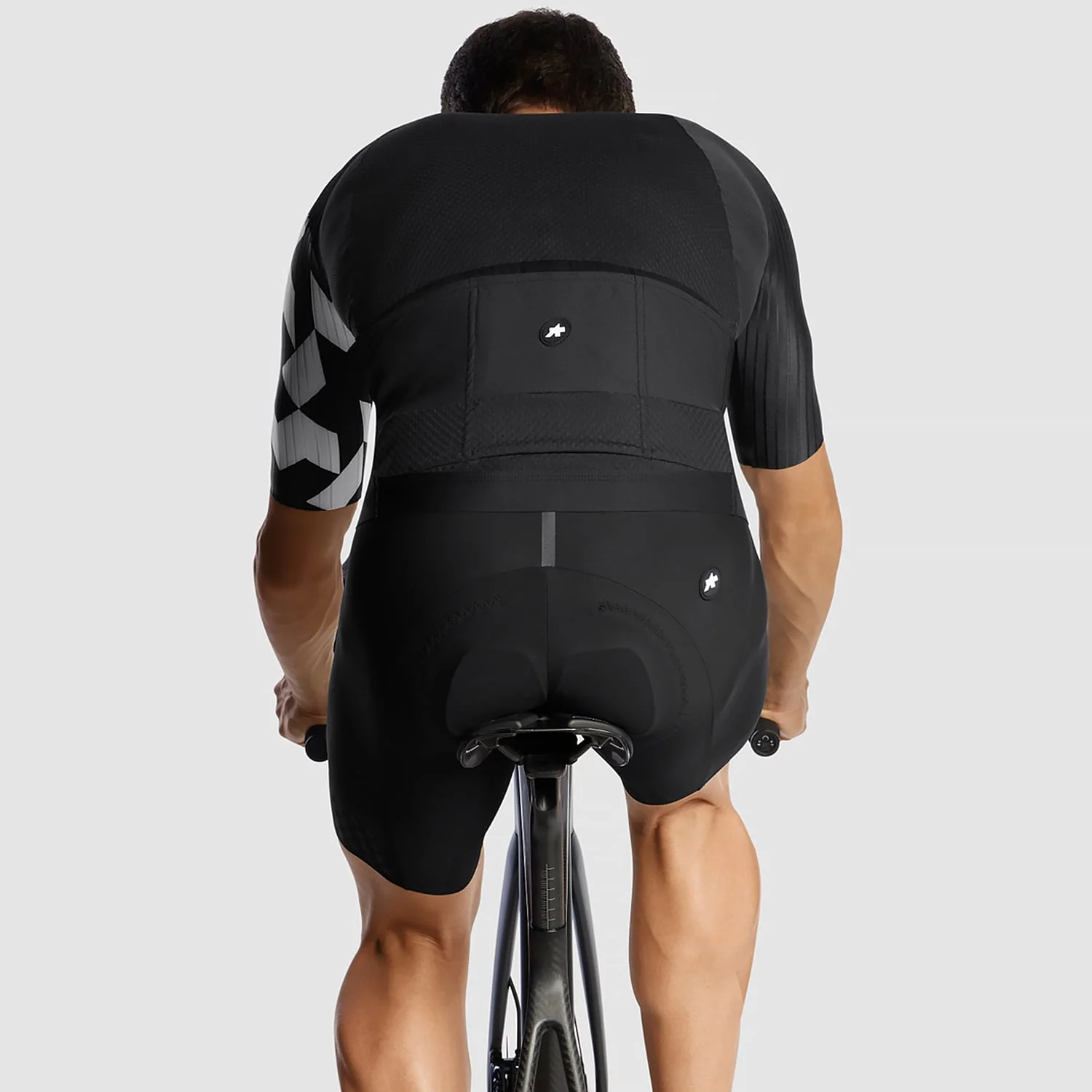 ASSOS EQUIPE RS S11 Koszulka z krótkim rękawem czarna - Image 7