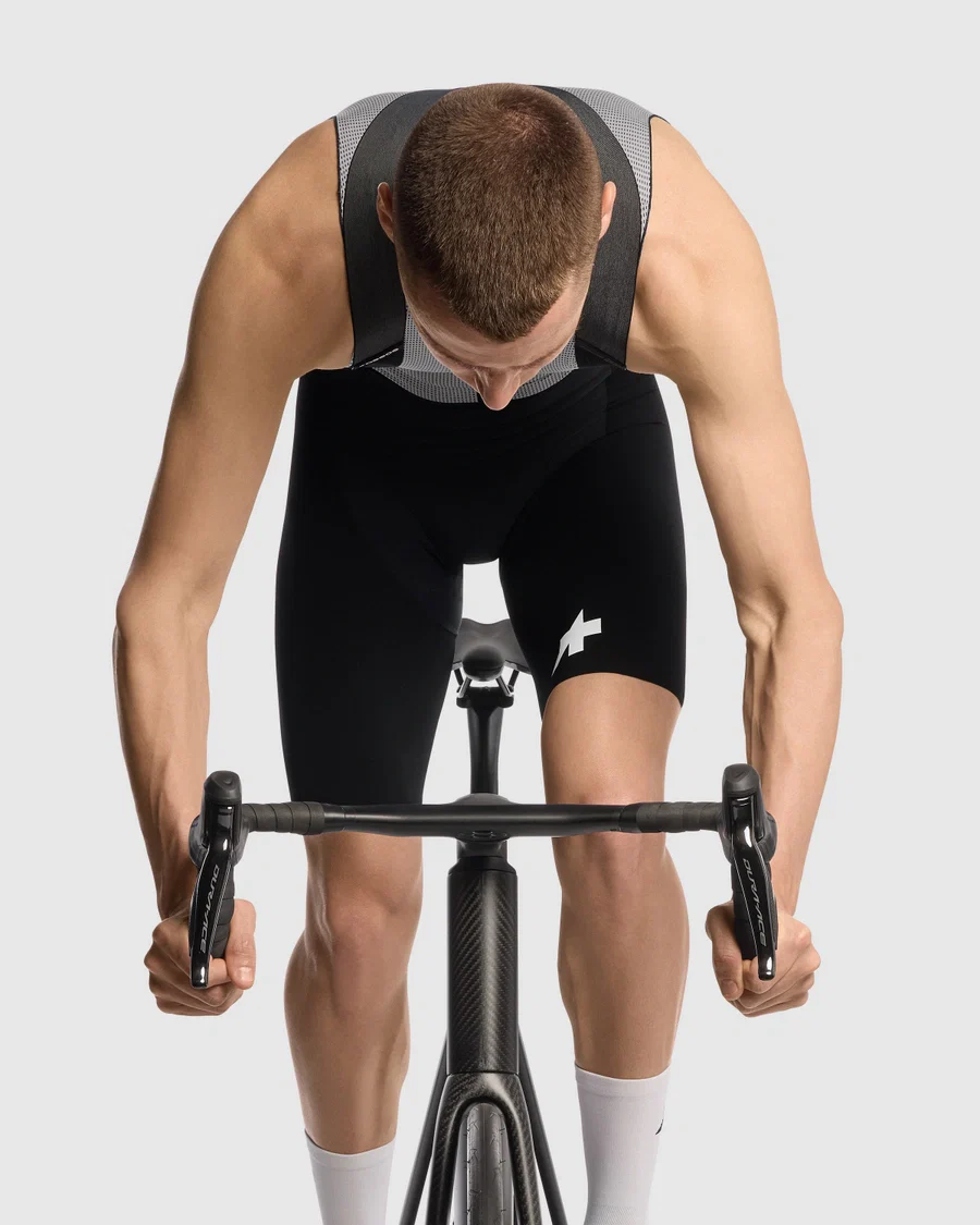 ASSOS EQUIPE RSR BOLIDE S11 spodenki na szelkach czarny - Image 5