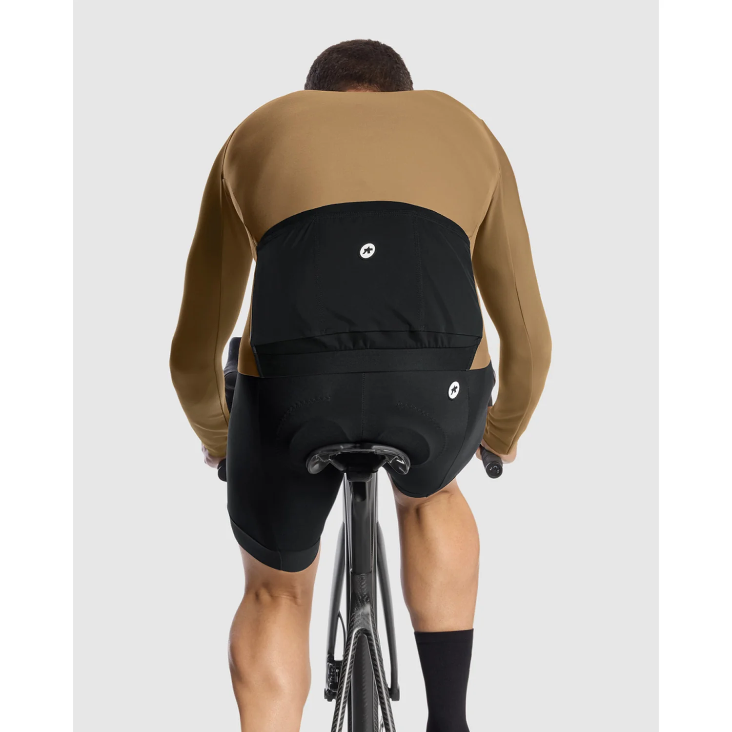 ASSOS MILLE GT SPRING FALL C2 Popielata koszulka z długim rękawem brązowa - Image 5