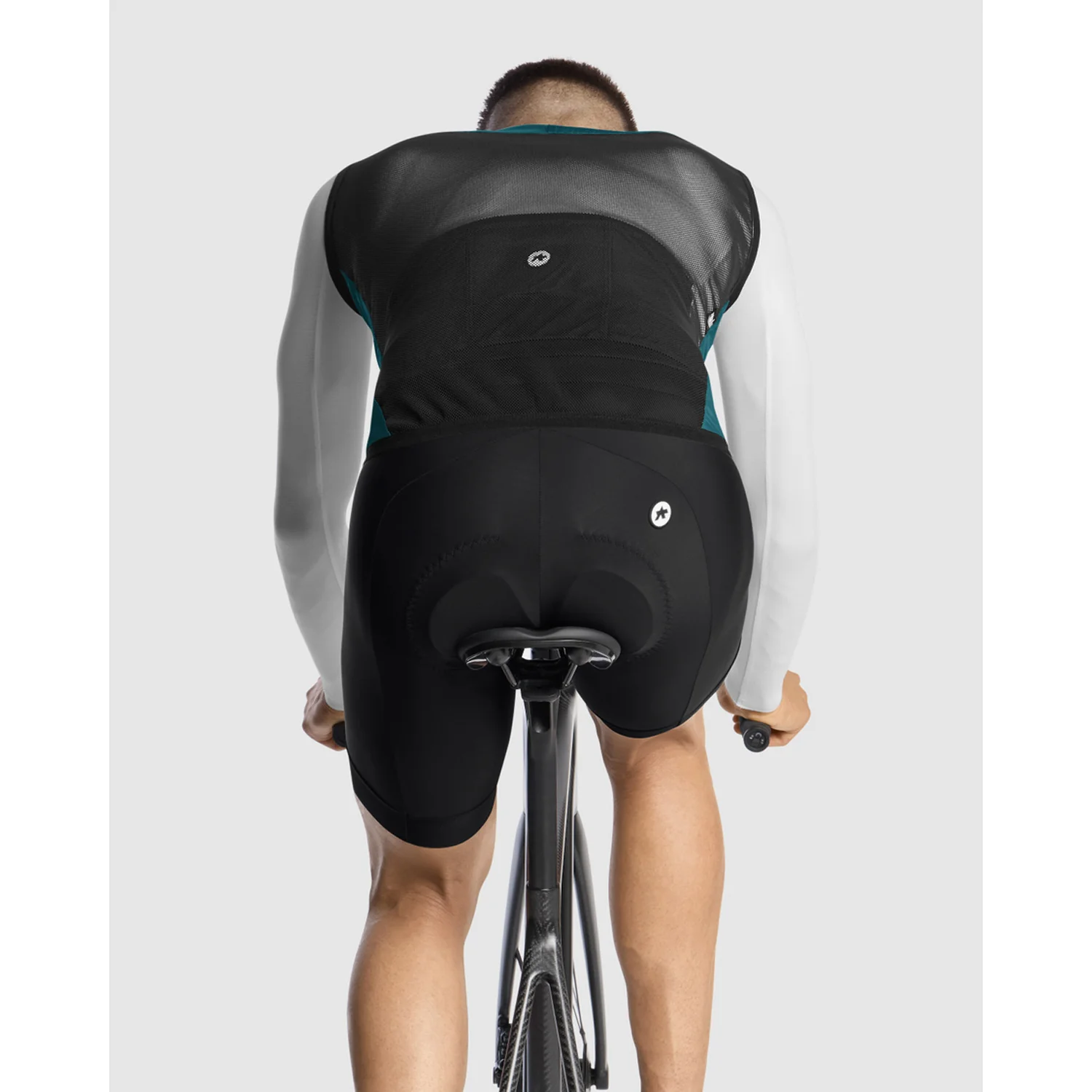 ASSOS MILLE GT WIND C2 Foundation Green Kurtka bez rękawów - Image 8