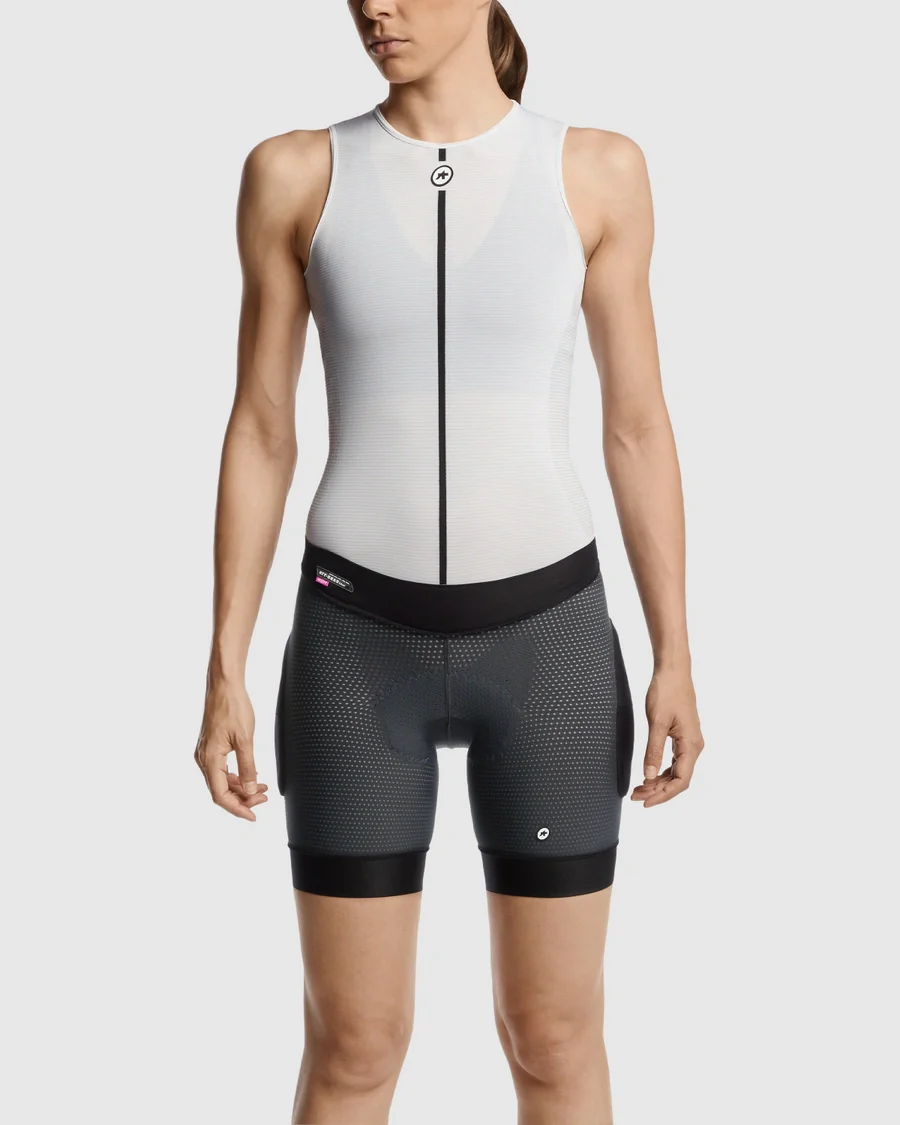 Damskie krótkie spodenki ASSOS TRAIL TACTICA HP T3 Grey - Image 8
