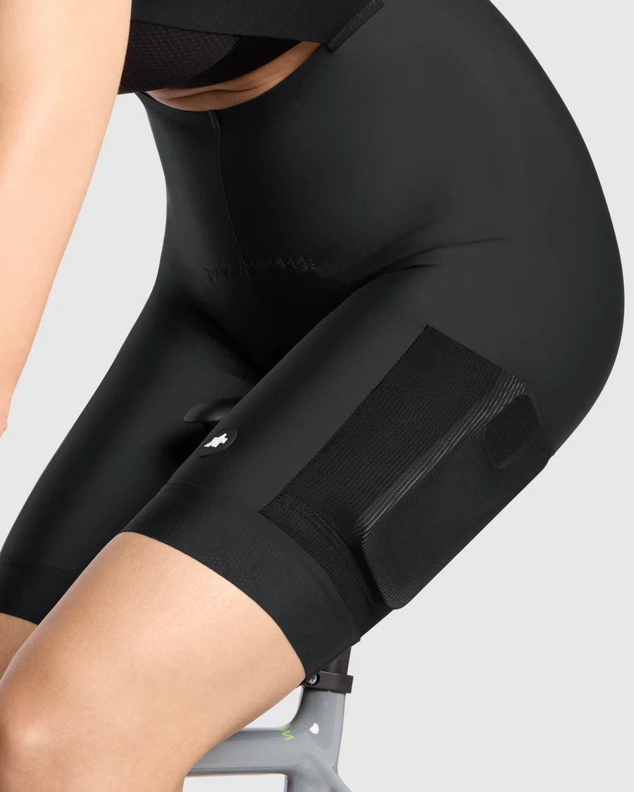 ASSOS TACTICA KIESKAFER T5 GRAVEL Bibshort damskie czarny - Image 9