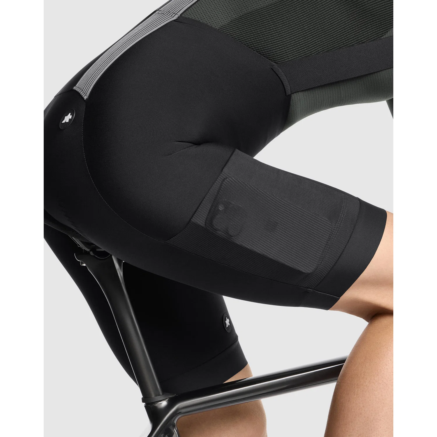ASSOS TACTICA SPRING FALL T5 Bibshort damskie czarny - Image 9