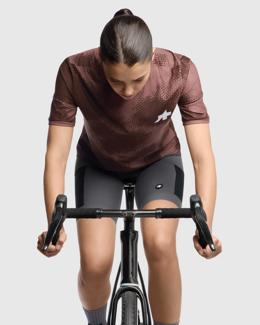 ASSOS TACTICA T5 MUD FLAGE koszulka z krótkim rękawem brązowa - Image 7