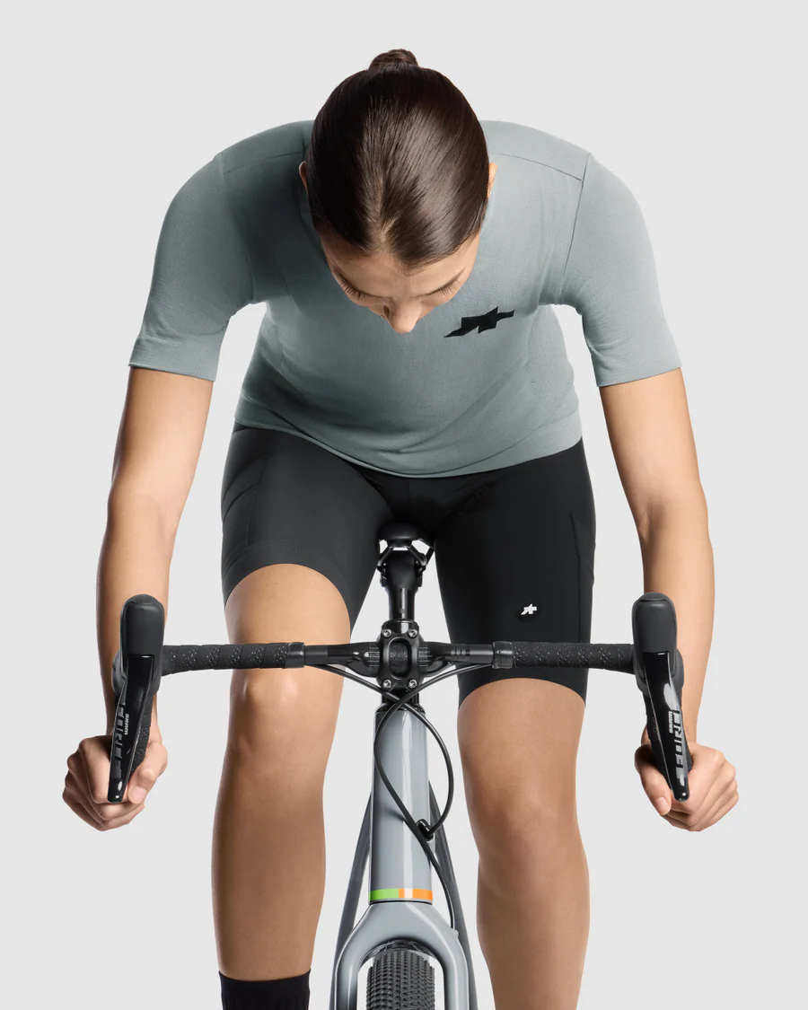 ASSOS TACTICA TECH T5 Koszulka damska z krótkim rękawem szara - Image 5