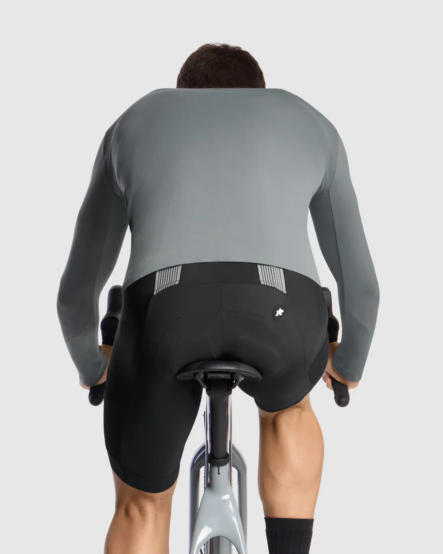 ASSOS TACTICA TECH T5 Koszulka z długim rękawem szara - Image 6