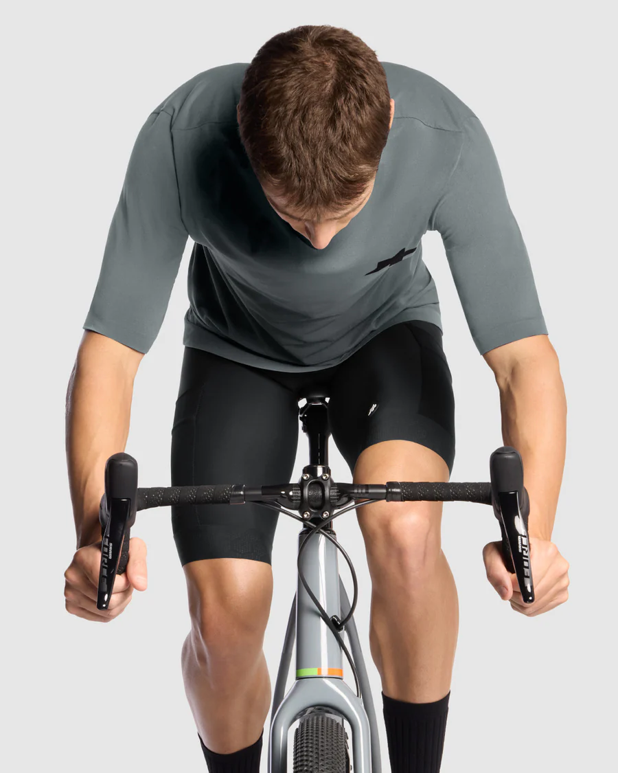 ASSOS TACTICA TECH T5 Koszulka z krótkim rękawem szara - Image 5