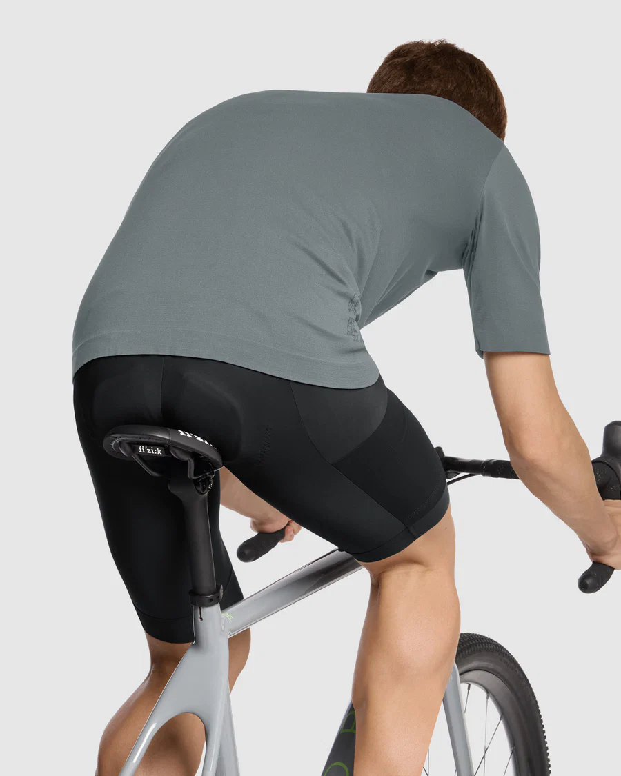 ASSOS TACTICA TECH T5 Koszulka z krótkim rękawem szara - Image 7