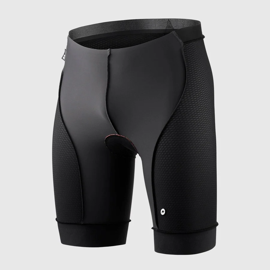 ASSOS TACTICA URBAN T5 Spodenki czarny - Image 3