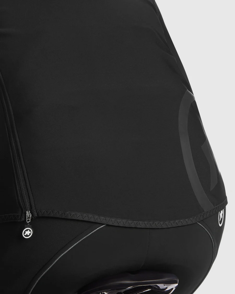 ASSOS TRAIL WINTER Jacket Black - Image 9