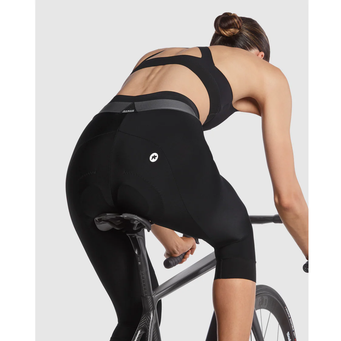 ASSOS UMA GT SPRING FALL C2 Rajstopy 3/4 dla kobiet czarny - Image 6