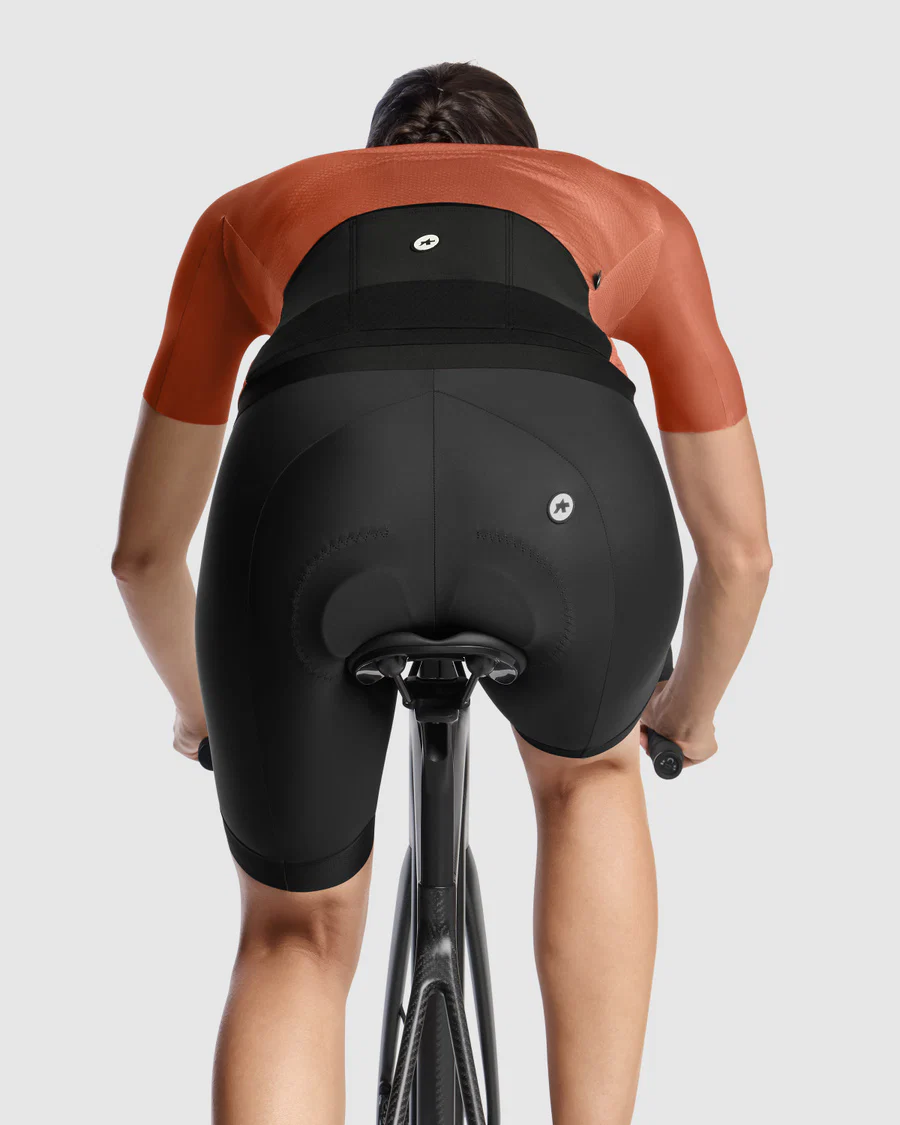 ASSOS UMA GT S11 damska koszulka z krótkim rękawem brązowa - Image 7