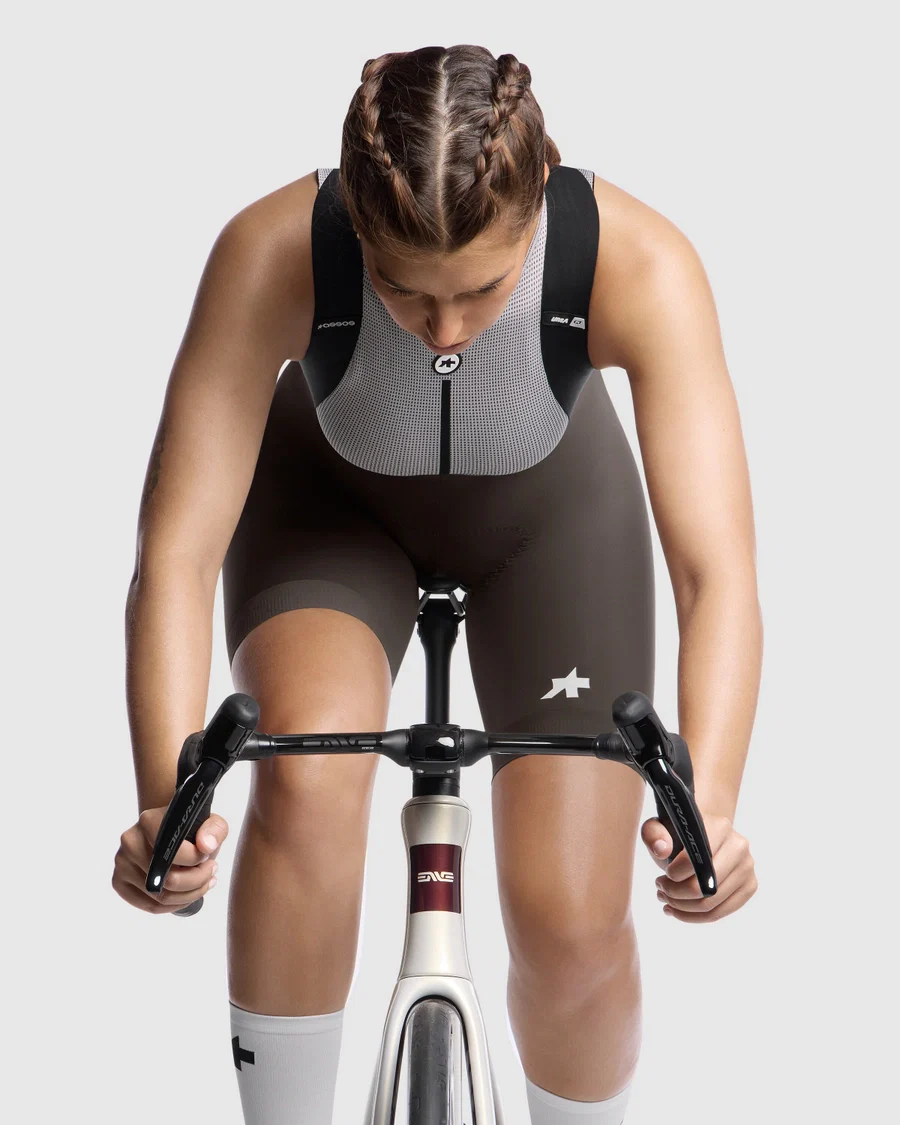 ASSOS UMA GT S11 damskie brązowe getry na szelkach - Image 6