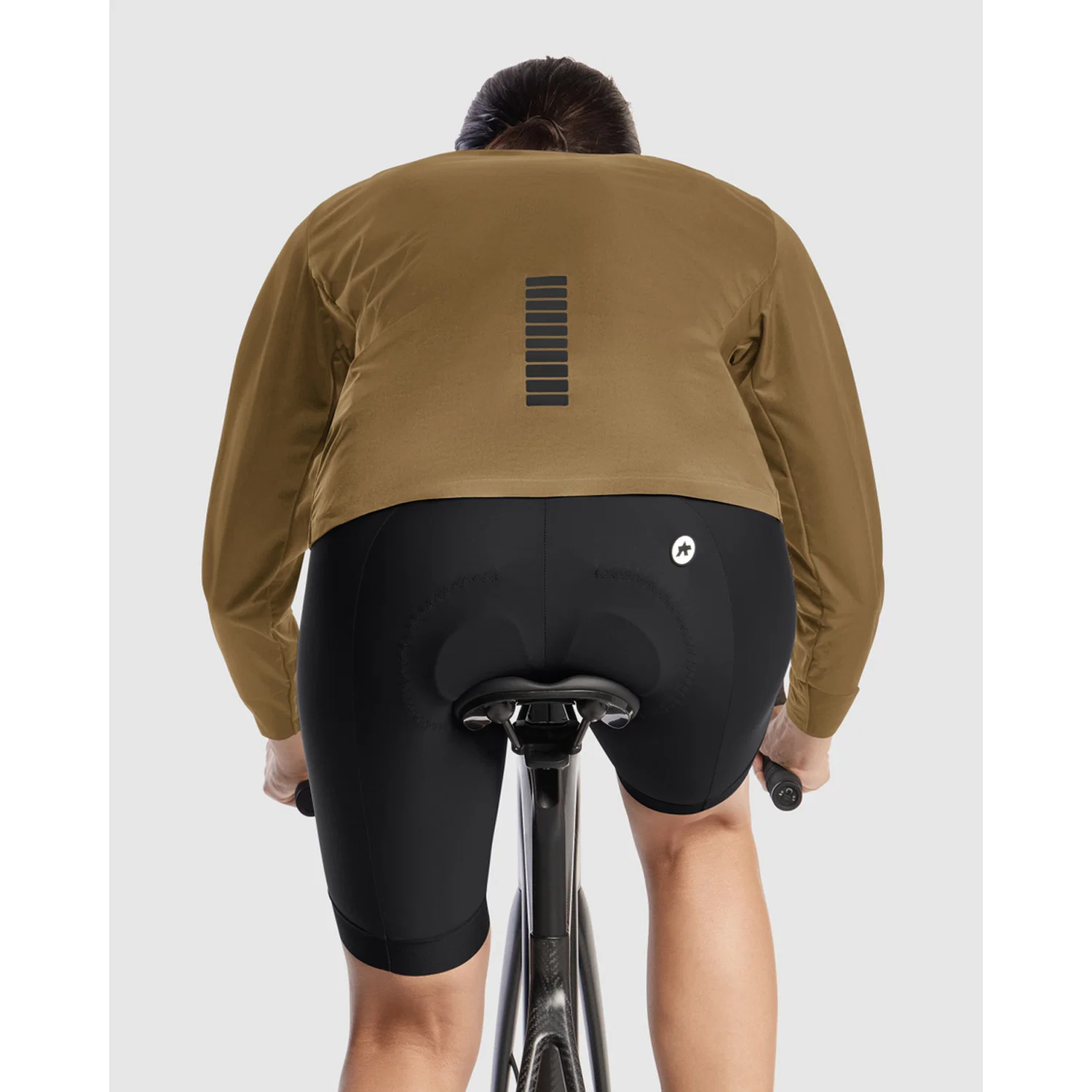 ASSOS UMA GT SHELL S11 Kurtka damska brązowo-popielata - Image 7