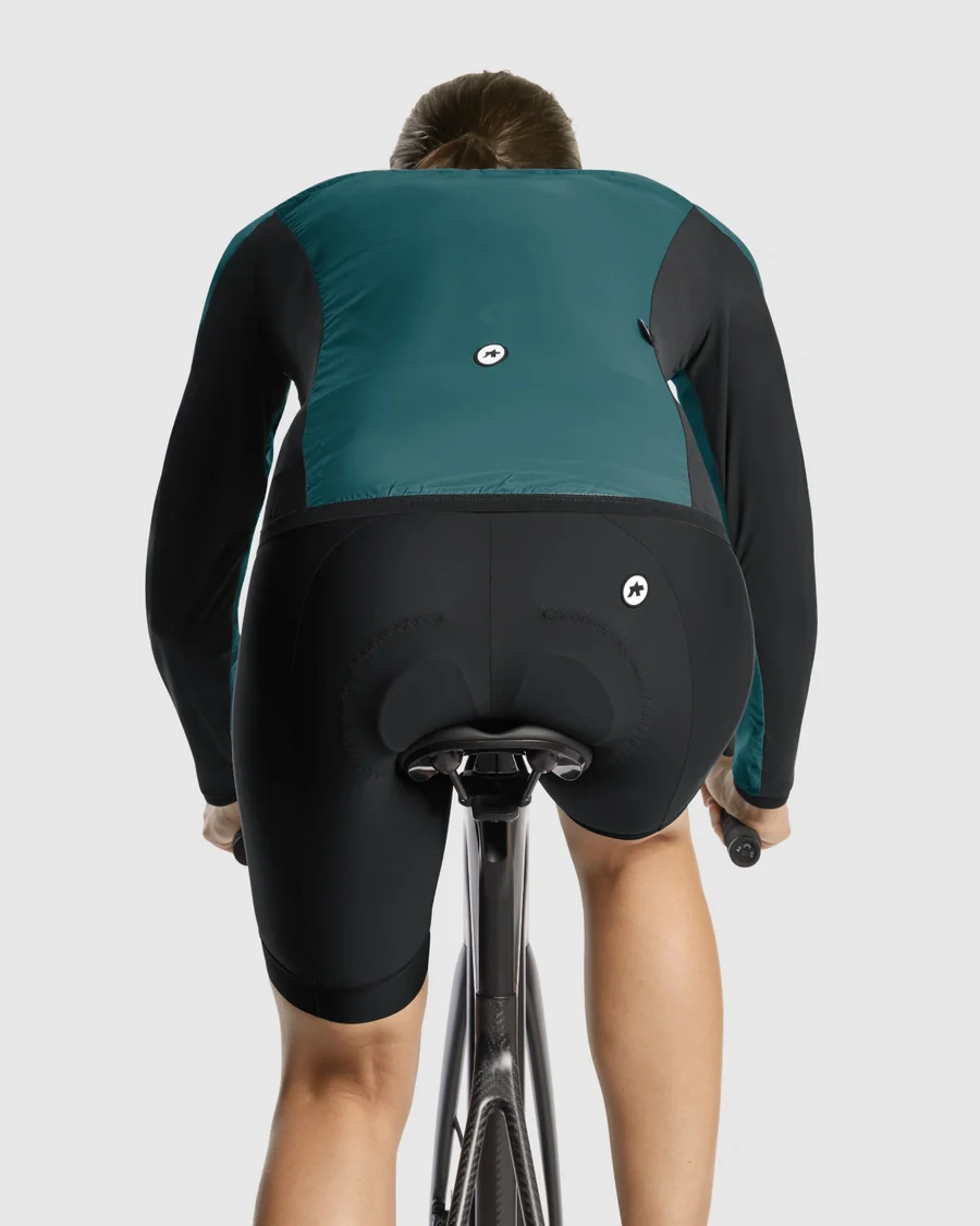 ASSOS UMA GT WIND C2 Kurtka damska zielona - Image 7