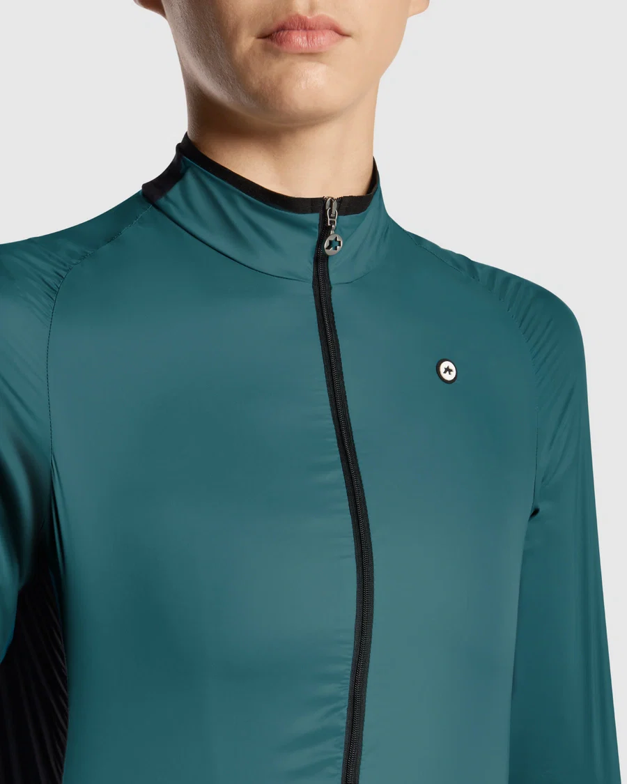 ASSOS UMA GT WIND C2 Kurtka damska zielona - Image 8