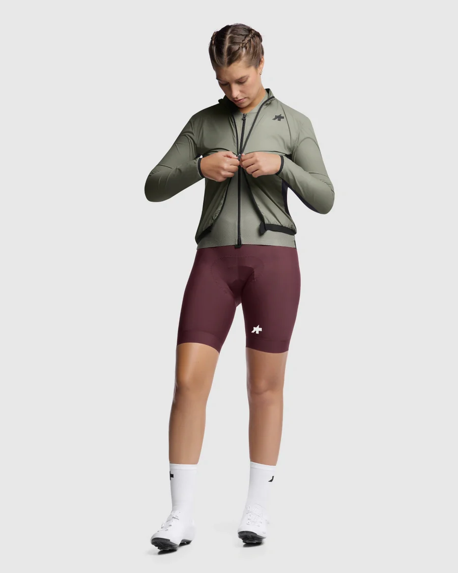 ASSOS UMA GT WIND S11 Kurtka damska zielona - Image 7