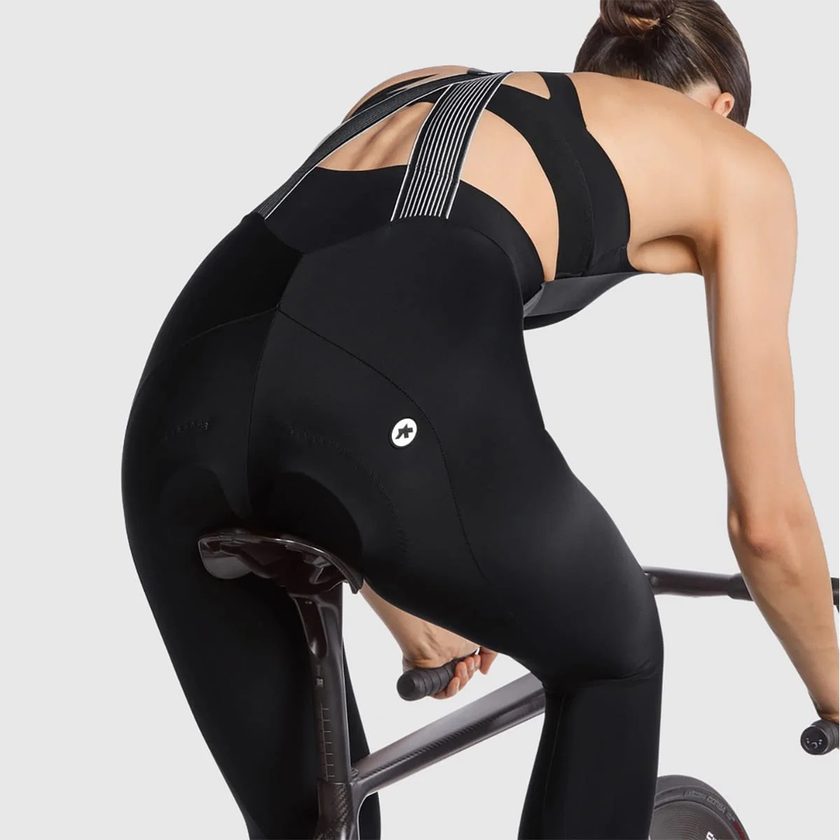 ASSOS UMA GT WINTER C2 Długie rajstopy damskie czarne - Image 8