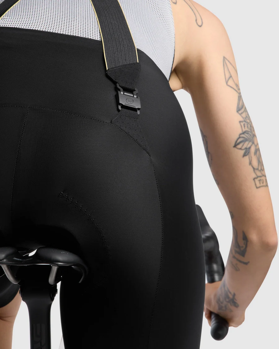 ASSOS UMA GTV S11 damskie spodenki kąpielowe czarne - Image 8