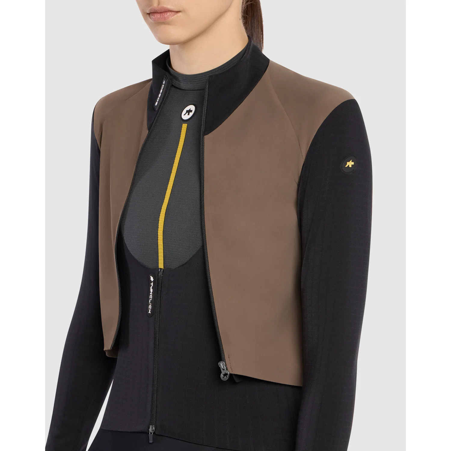 ASSOS UMA GTV SPRING FALL S11 Kurtka damska Terra Sand - Image 6