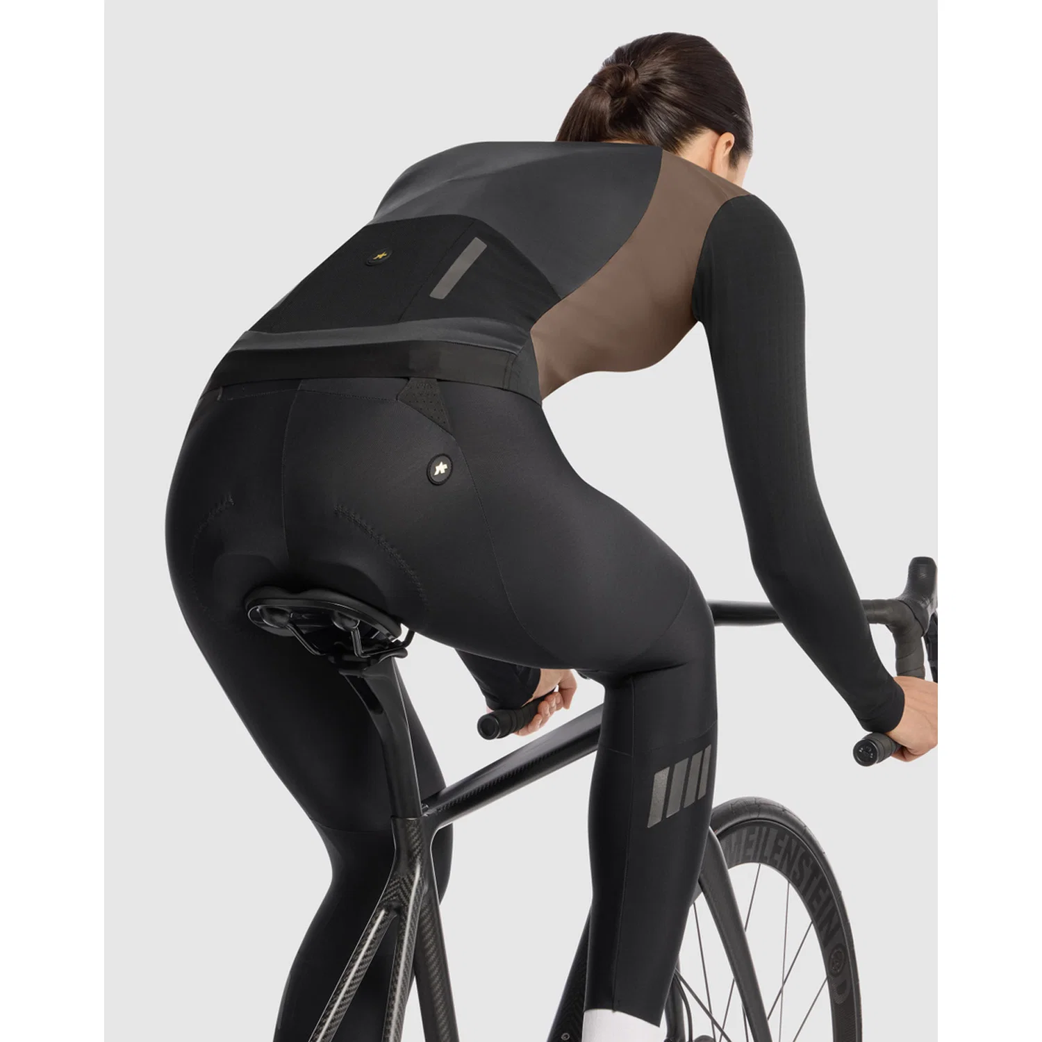 ASSOS UMA GTV SPRING FALL S11 Kurtka damska Terra Sand - Image 8