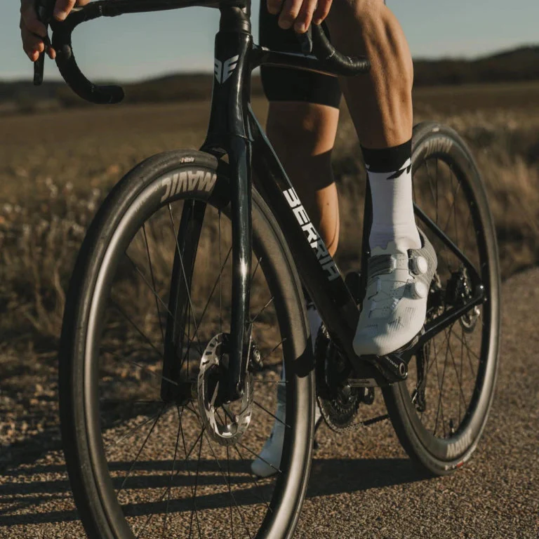 Buty szosowe MAVIC COSMIC SLR biały/czarny - Image 10
