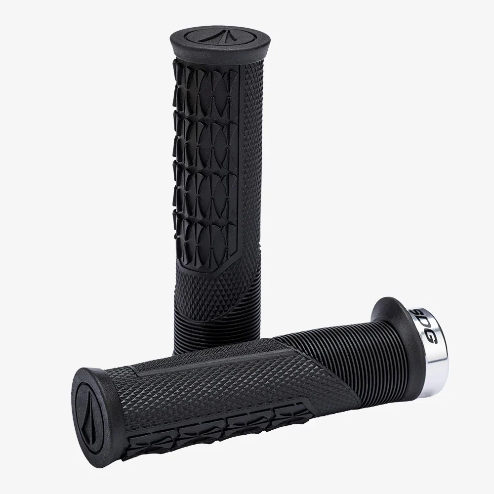 Chwyty SDG OPEN CORE THRICE 136 mm czarny/srebrny