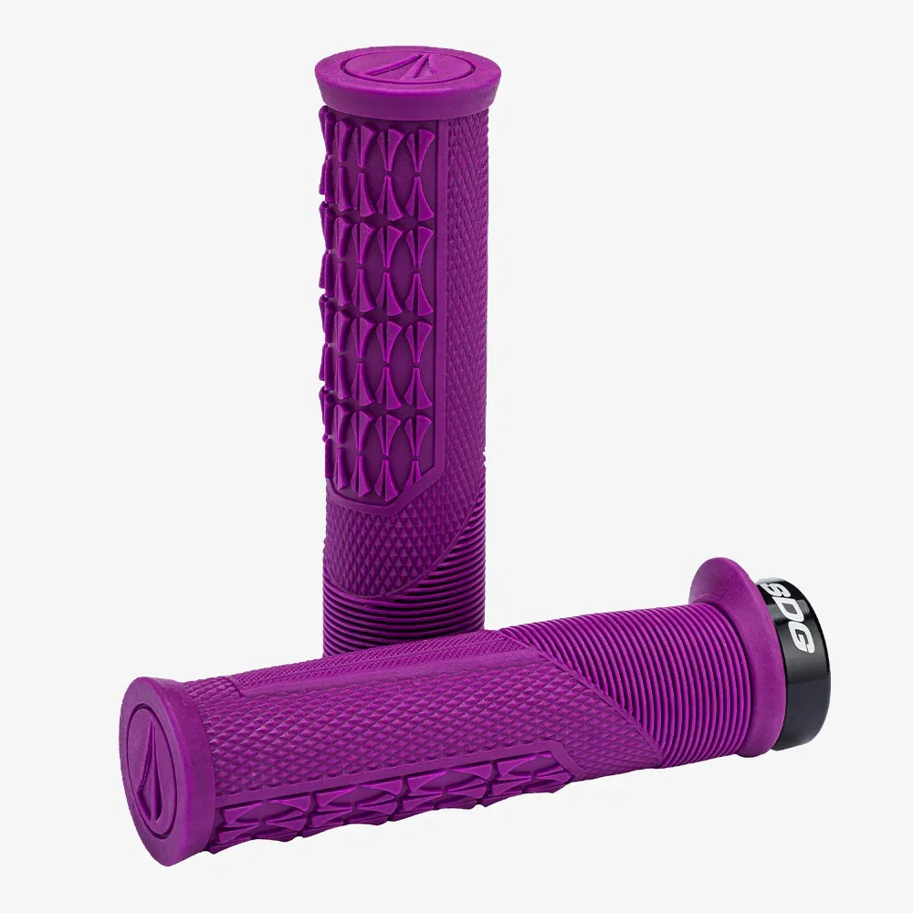 Chwyty SDG OPEN CORE THRICE 136 mm fioletowe