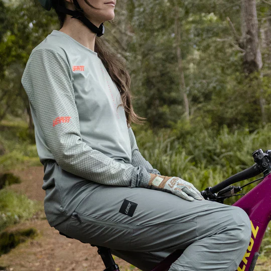 Damska koszulka LEATT MTB TRAIL 3.0 z długim rękawem, zielona - Image 3
