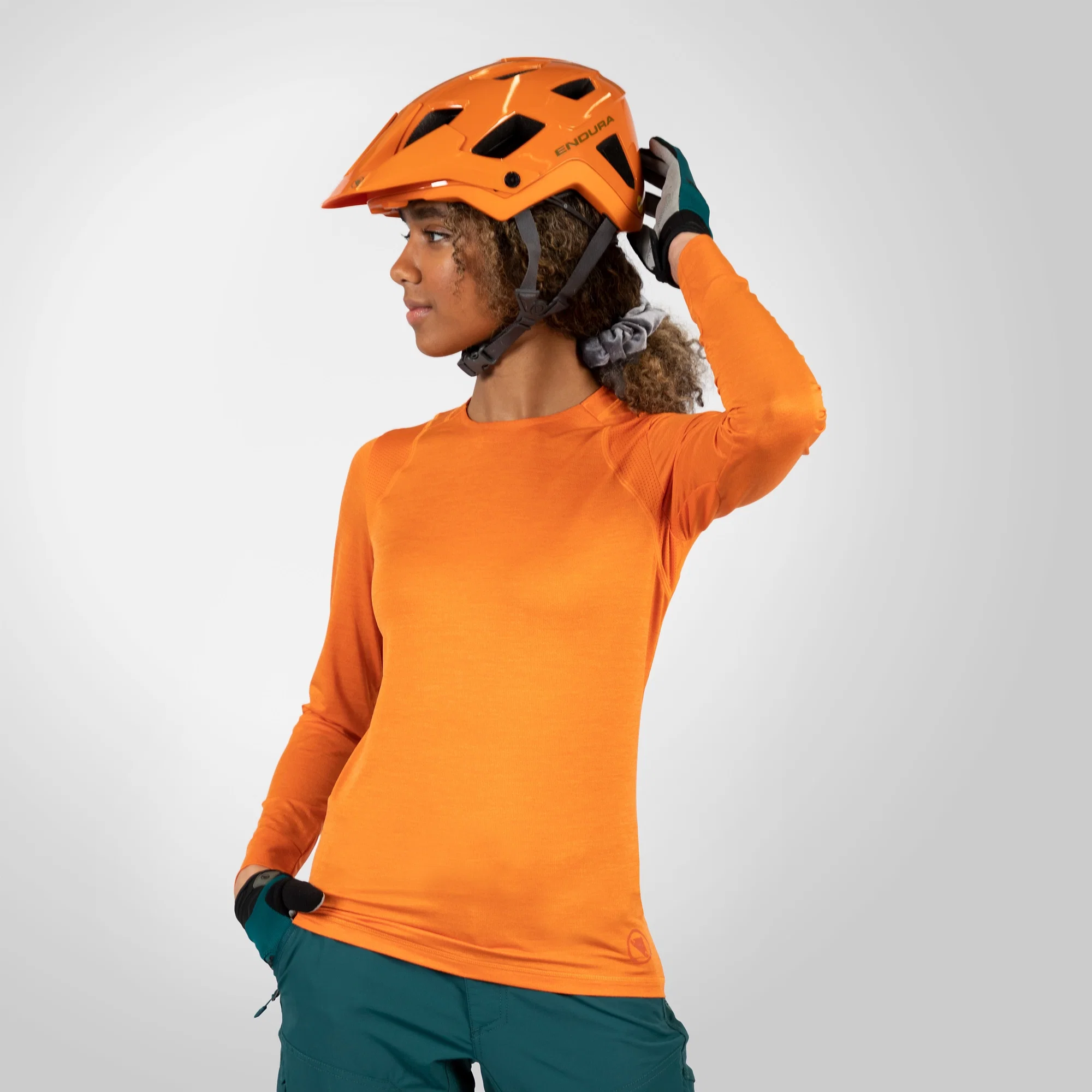 Damska koszulka z długim rękawem ENDURA SINGLETRACK pomarańczowa - Image 3