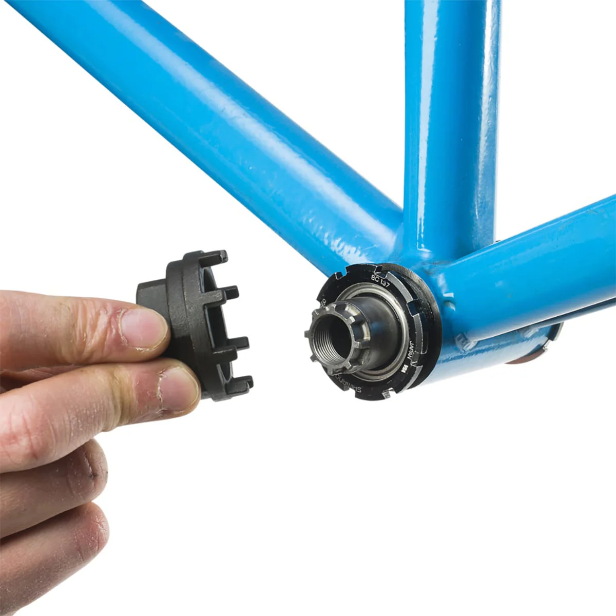 Demontaż mechanizmu korbowego VAR SHIMANO XTR - Image 2