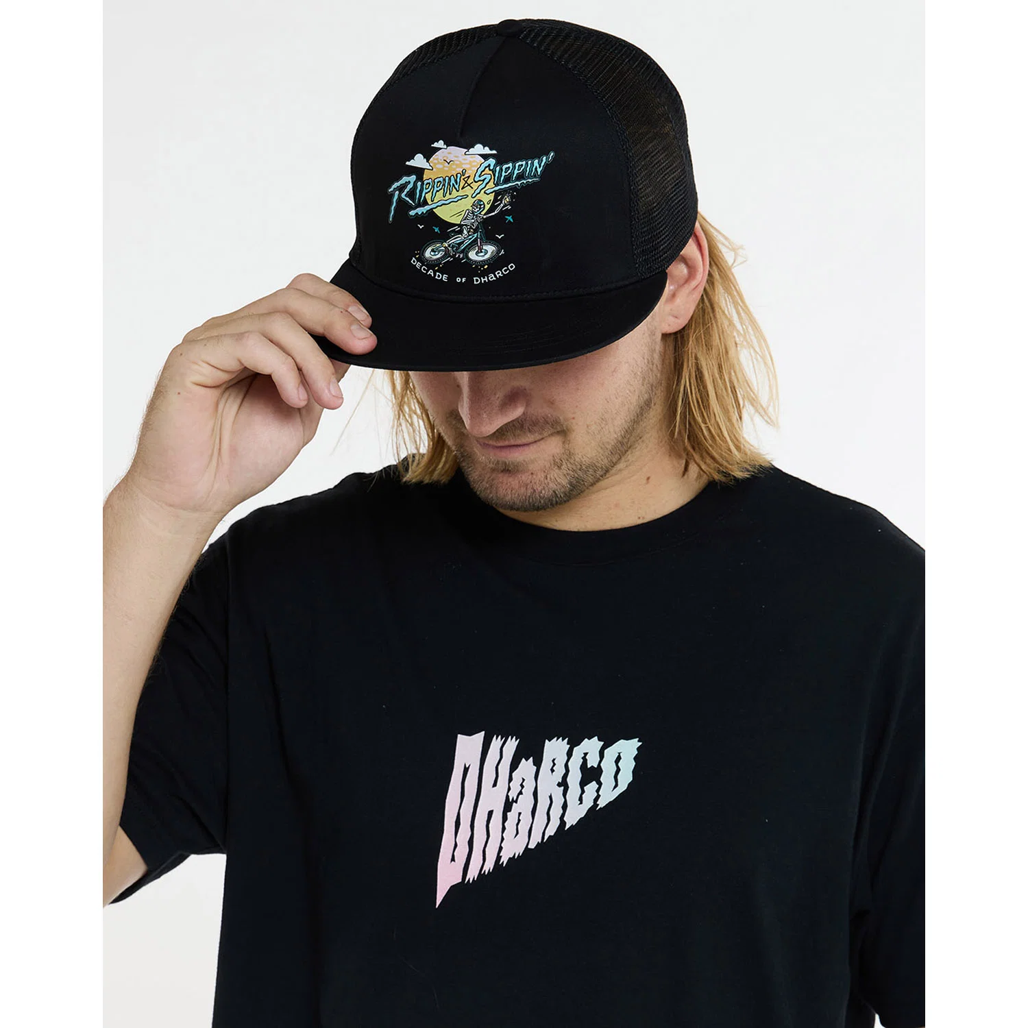 DHARCO FLAT BRIM TRUCKER RIPPIN AND SIPPIN Cap czarny - Image 7