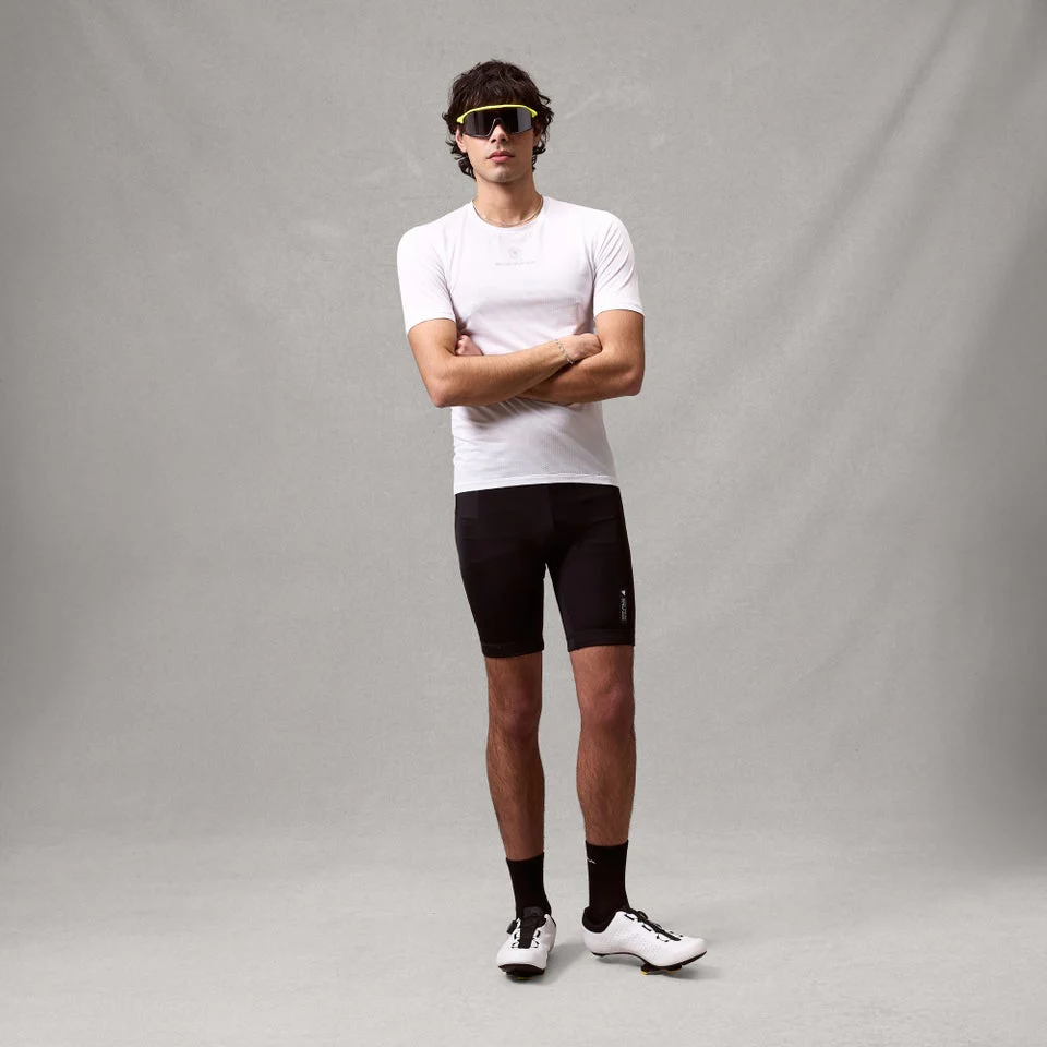 ENDURA 6 PANEL Black Short - Image 3