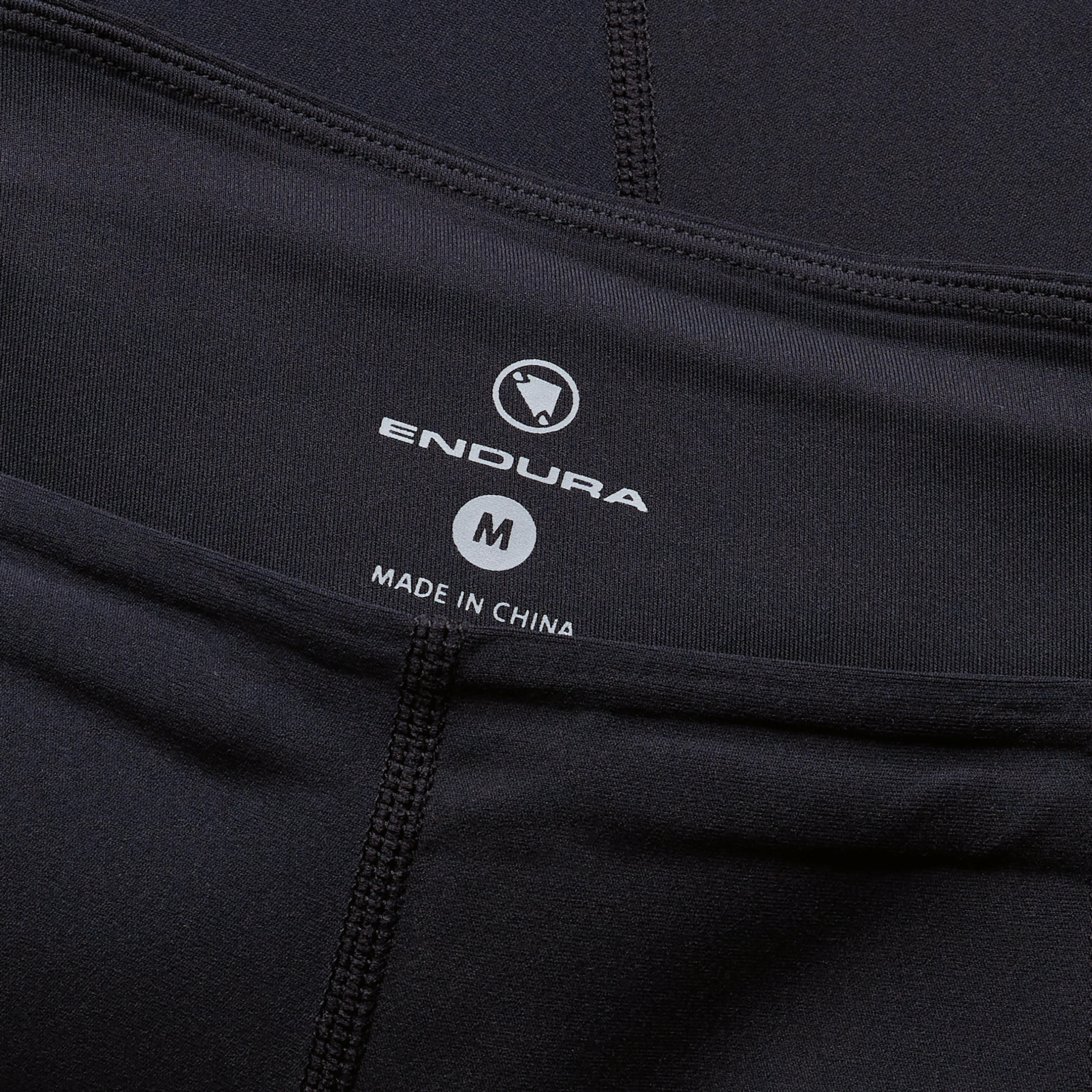ENDURA LOOP Short Black - Image 6