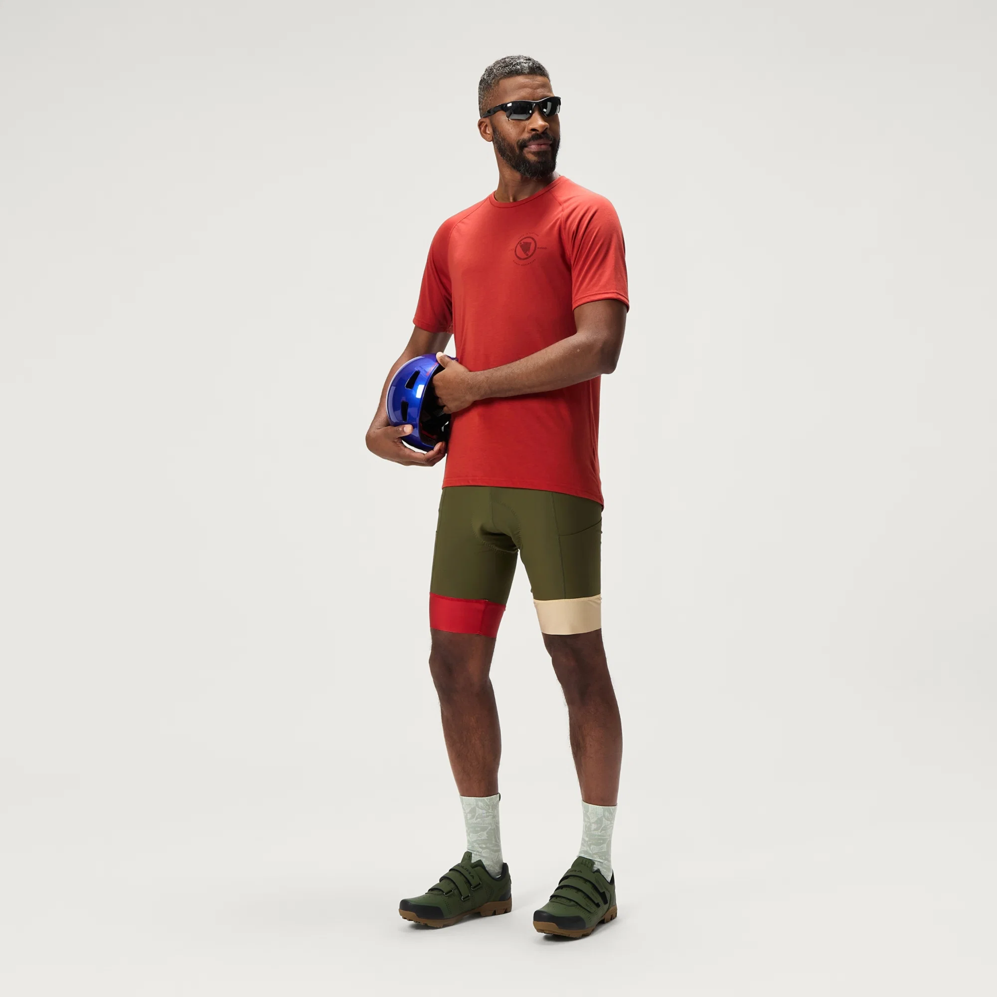 ENDURA LOOP Short Green - Image 3