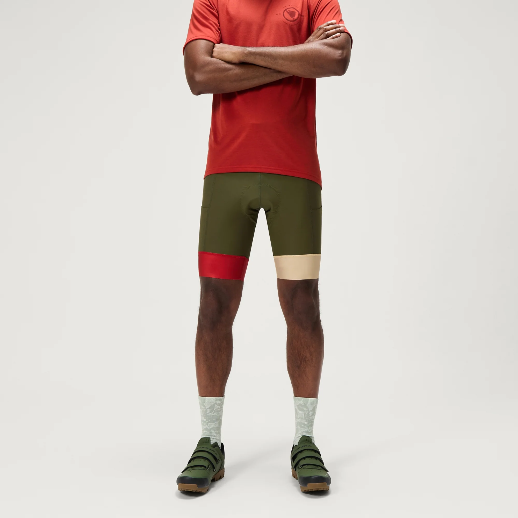 ENDURA LOOP Short Green - Image 4