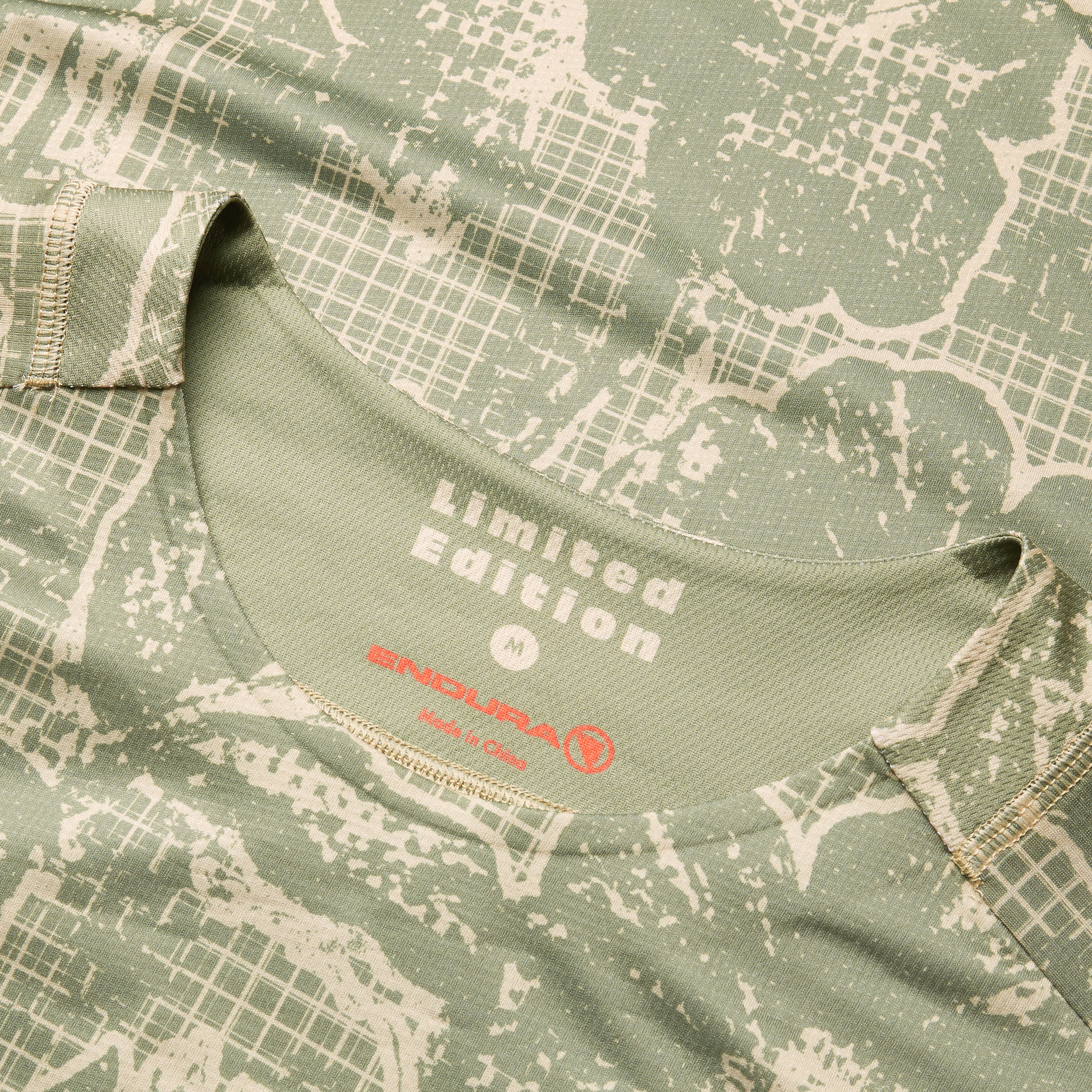 ENDURA LTD PRINTED Camo Jersey z długim rękawem Khaki - Image 9
