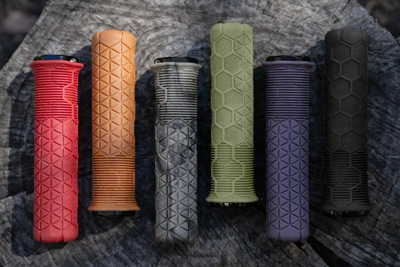 ENVE FRACTAL Lock-On Trail Grips czerwony - Image 2