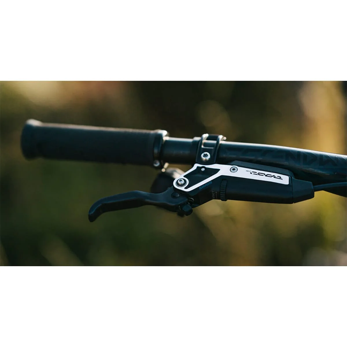Hamulec przedni SRAM CODE ULTIMATE STEALTH - Image 2