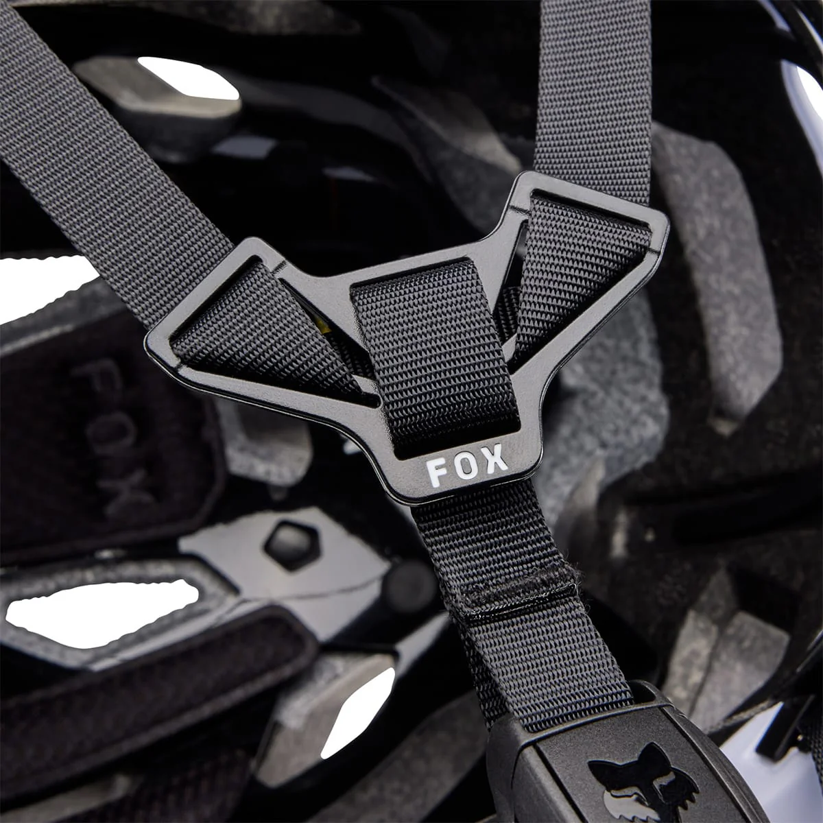 Kask FOX CROSSFRAME PRO MIPS SOLIDS MTB/Gravel biały - Image 8