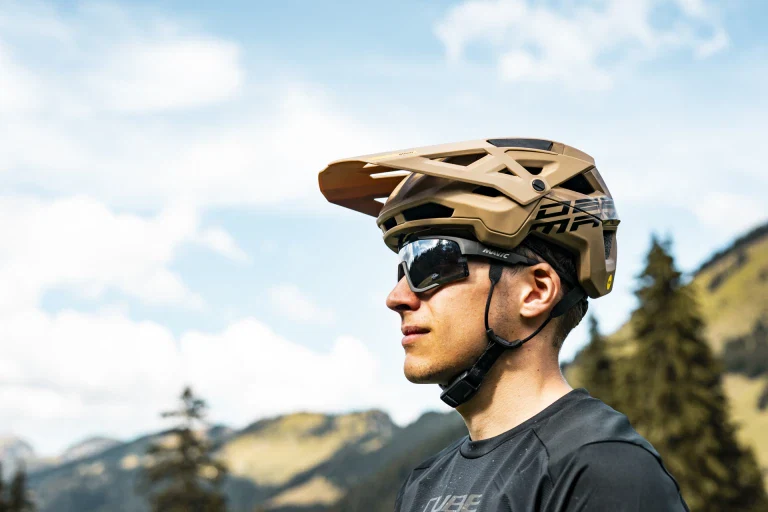Kask MTB MAVIC DEEMAX PRO MIPS beżowy - Image 5