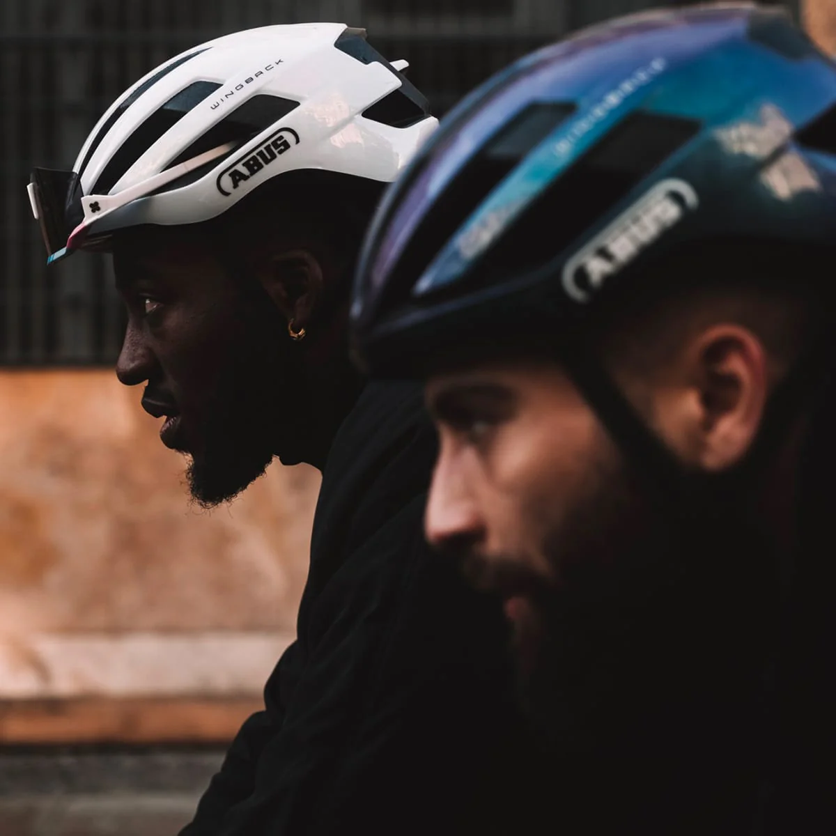 Kask szosowy ABUS WINGBACK biały - Image 9