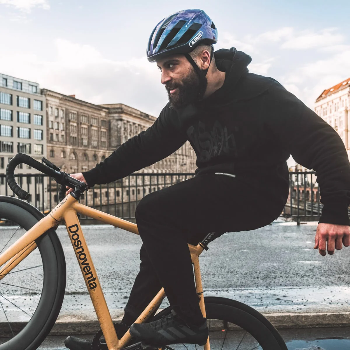 Kask szosowy ABUS WINGBACK fioletowy - Image 10